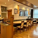 Restaurant Kreuz *