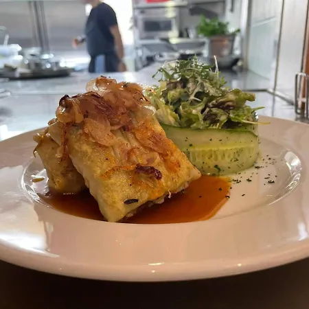 Restaurant Kreuz Hotel *