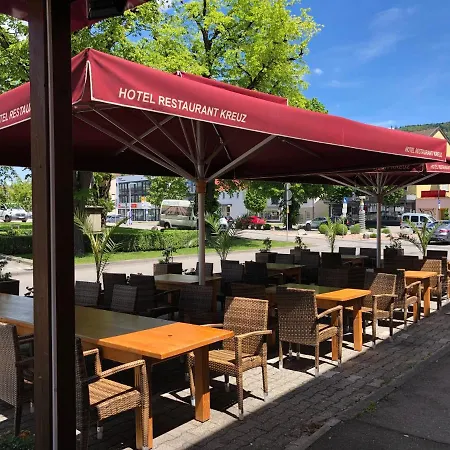 ホテル Restaurant Kreuz *